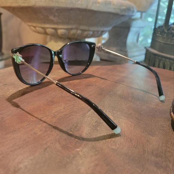 Tiffany & Company Sunglasses TF4178. #348 - Picture 9 of 16